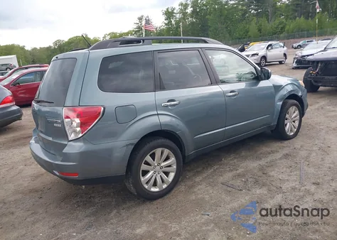 2012 Subaru Forester 2.5X Premium из США, поврежденный, VIN JF2SHADC6CH446639